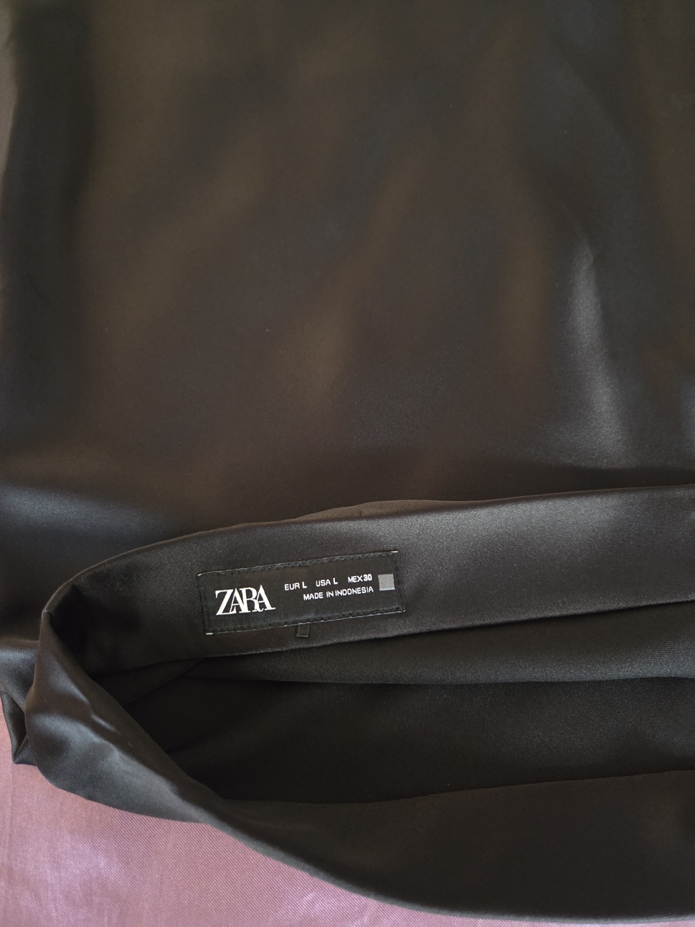 Zara Black Satin A-Line Midi Skirt - Picture 3 of 3